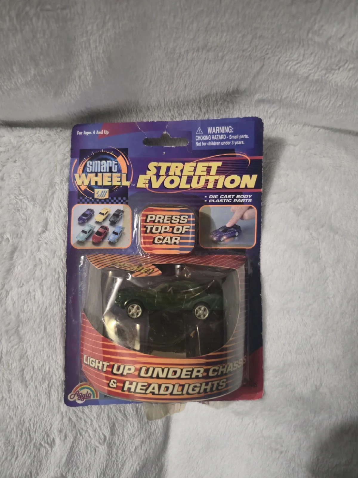1/64 Agglo Smart Wheel Street Evolution Blue with Illuminated Wheels and Headlights - Image 2