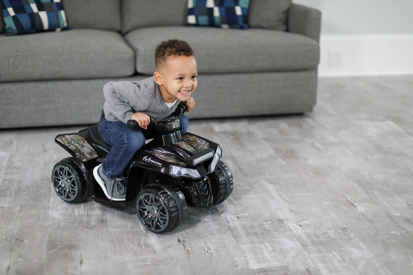 6V Battery-Powered Quad Ride-On Bike for Kids Ages 3+ - Image 8