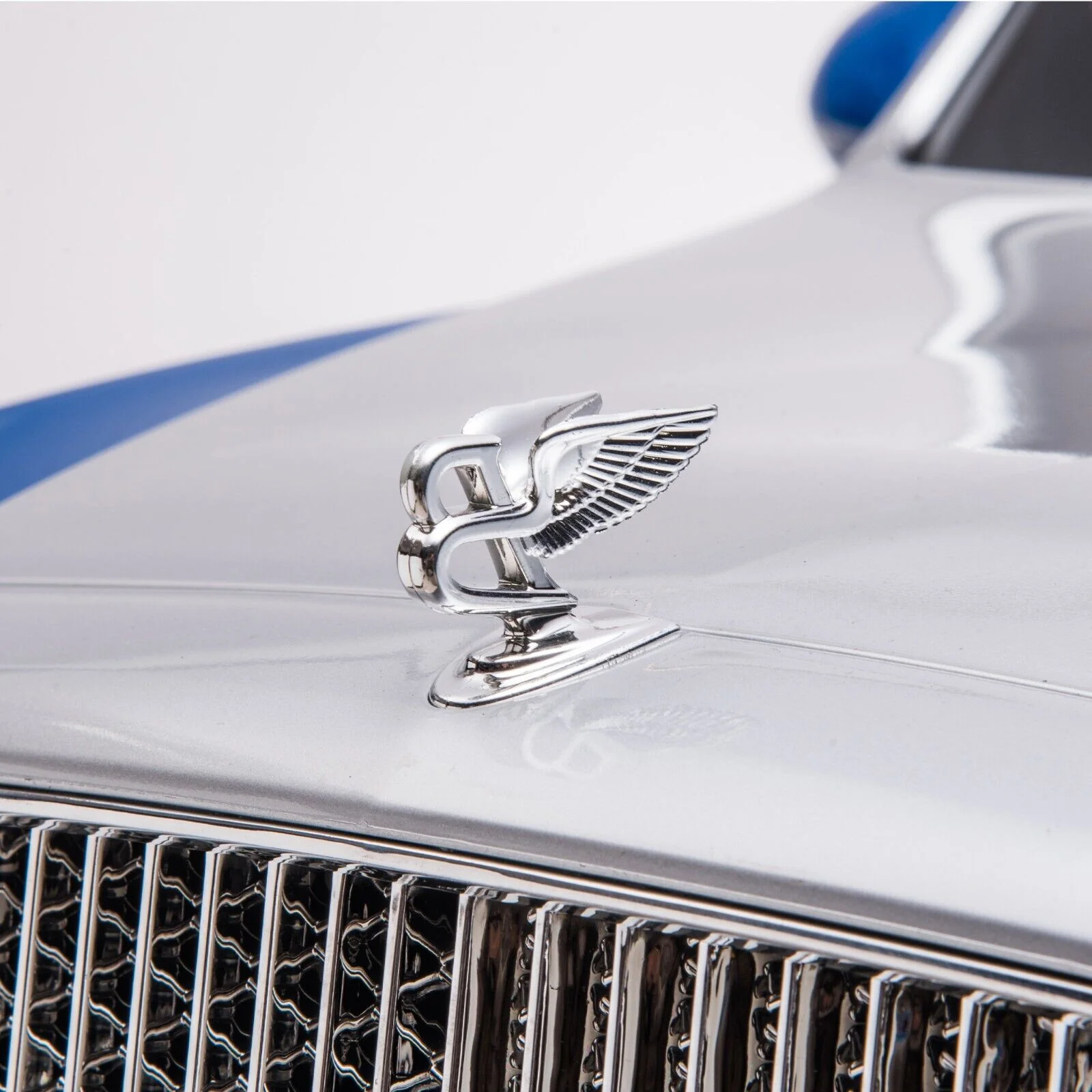 Bentley Mulsanne Licensed Electric Ride On Car for Kids - Blue+Grey - Image 5