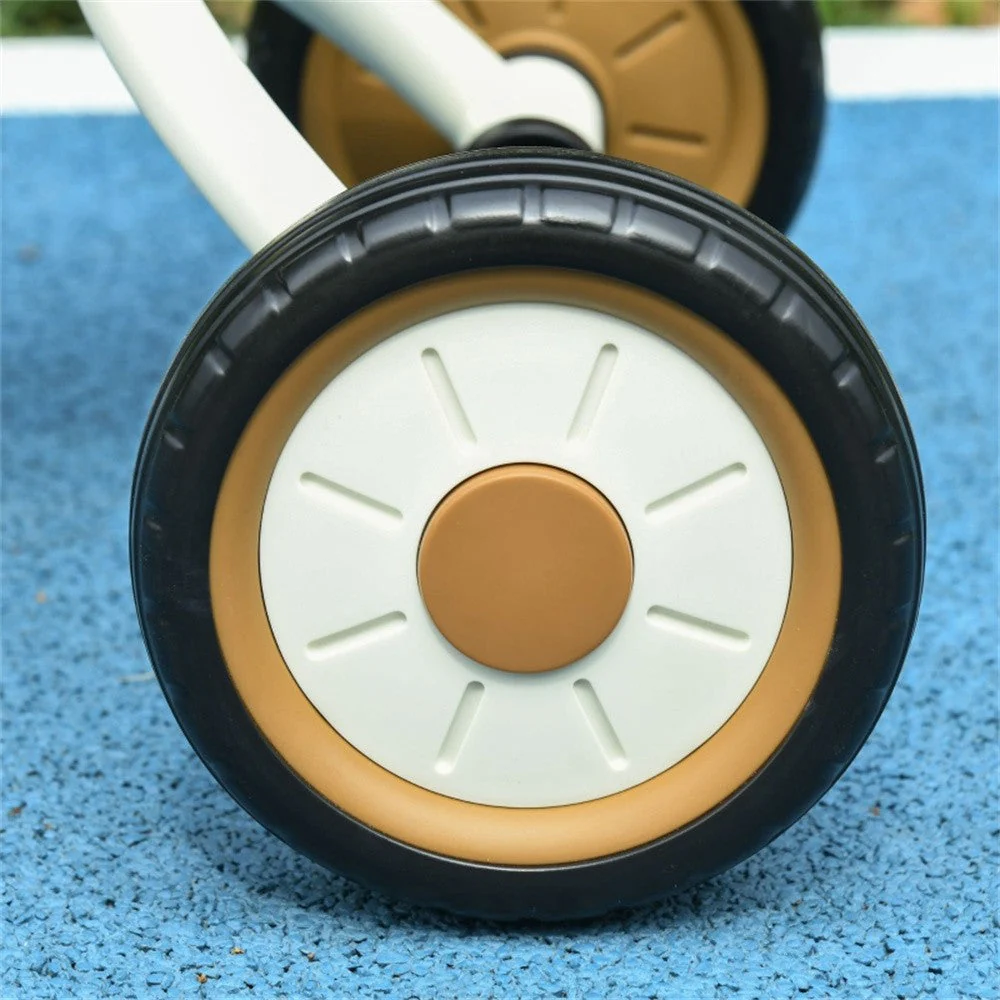 Children's Ride-On Car with Easy Controls and Safe Design - Image 6