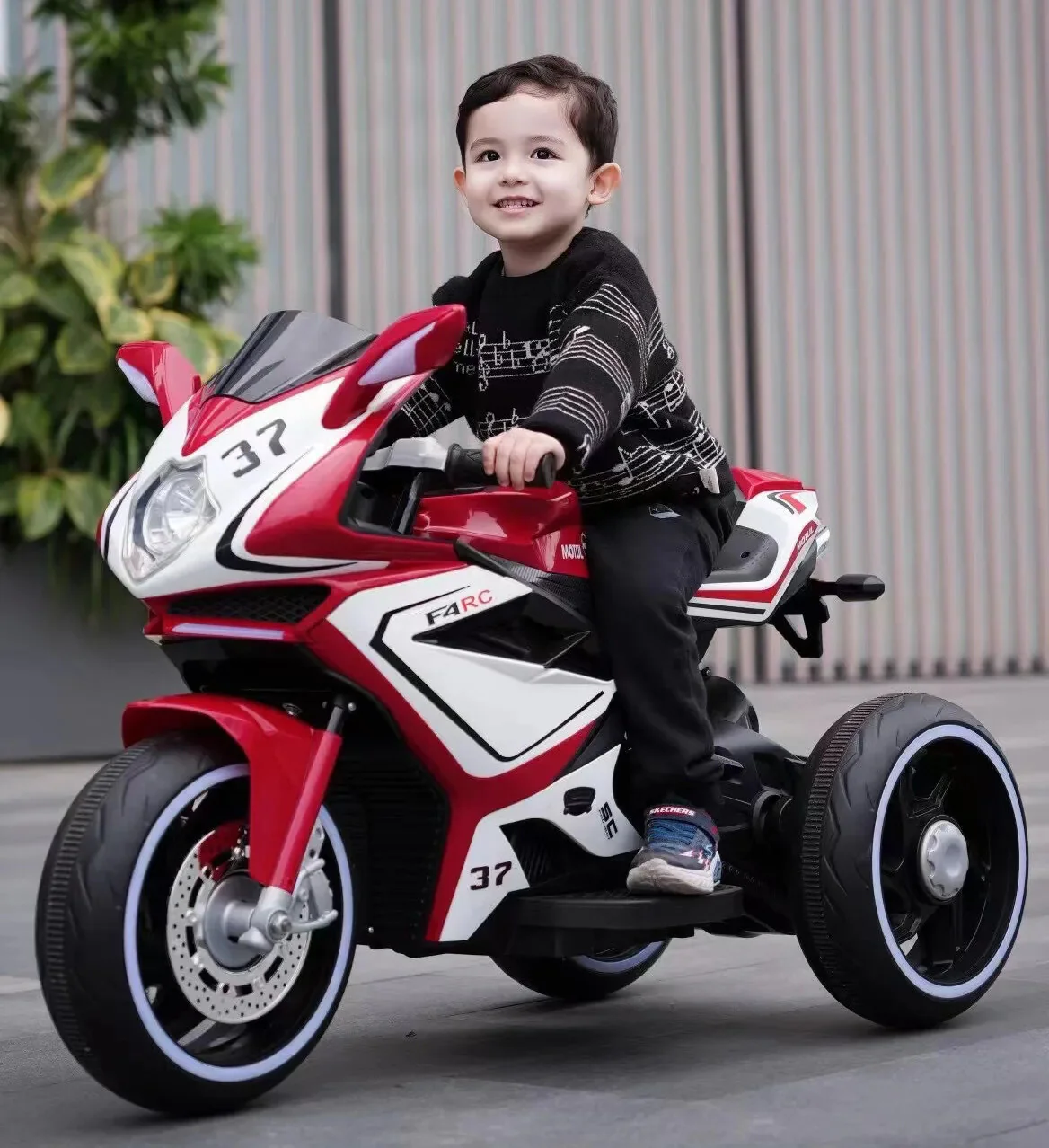 Red Plastic 6V Electric Kids Motorcycle Toy Car