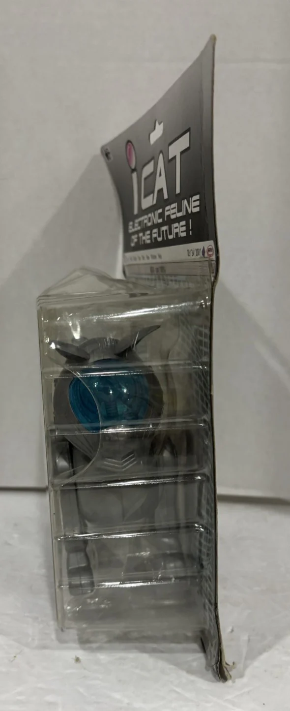 S.R.M iCAT Vintage Electronic Walking Cat Toy - Rare Find - Image 7