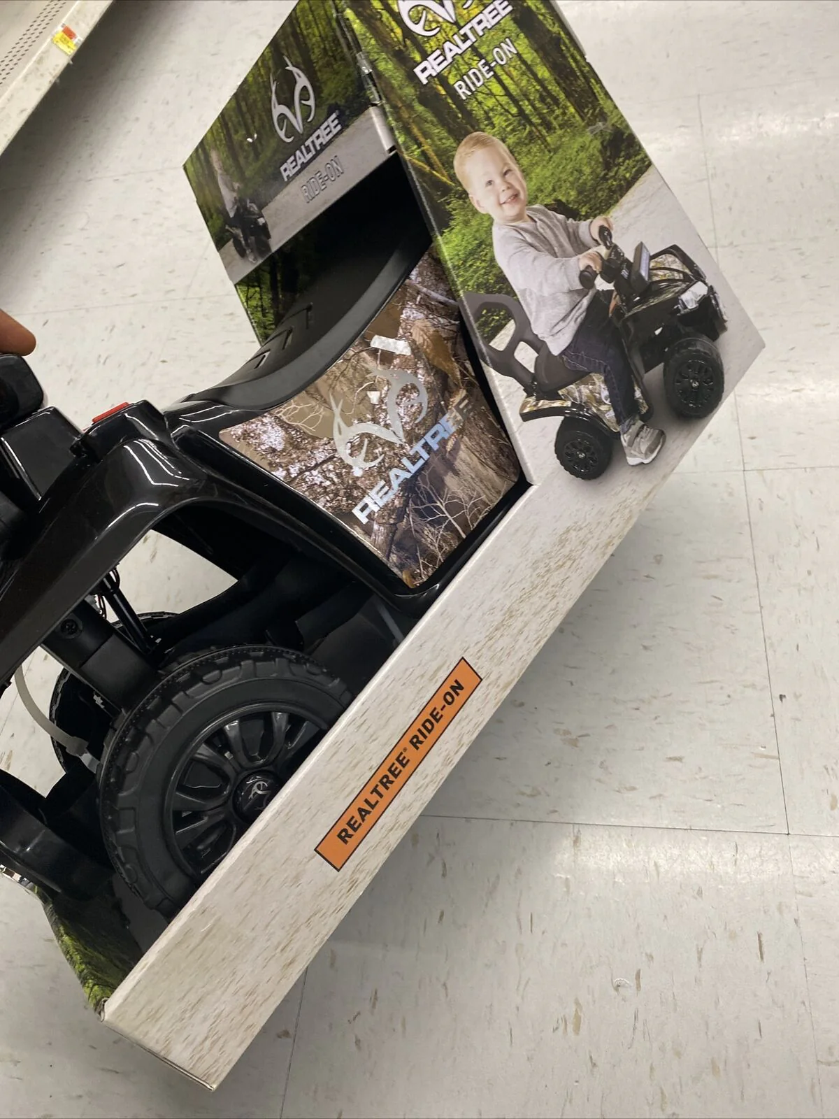 Realistic Ride-On with Working Light Bar for Boys by Dynacraft - Image 2