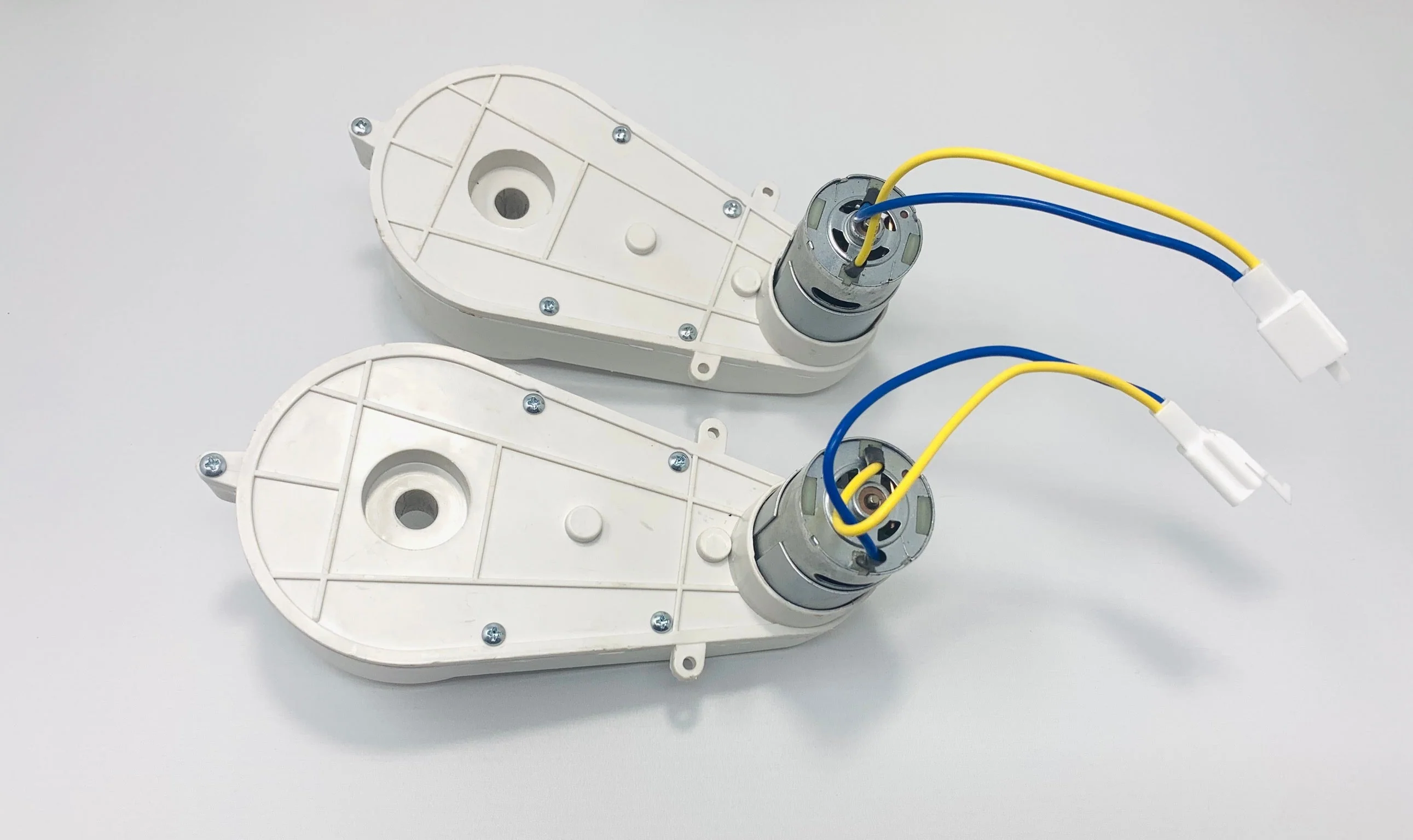 Hummer Set Of Rear GearBoxes - Image 2